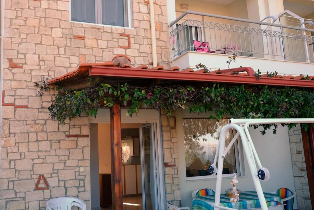 Villa Petra'S House Polychrono Exterior foto